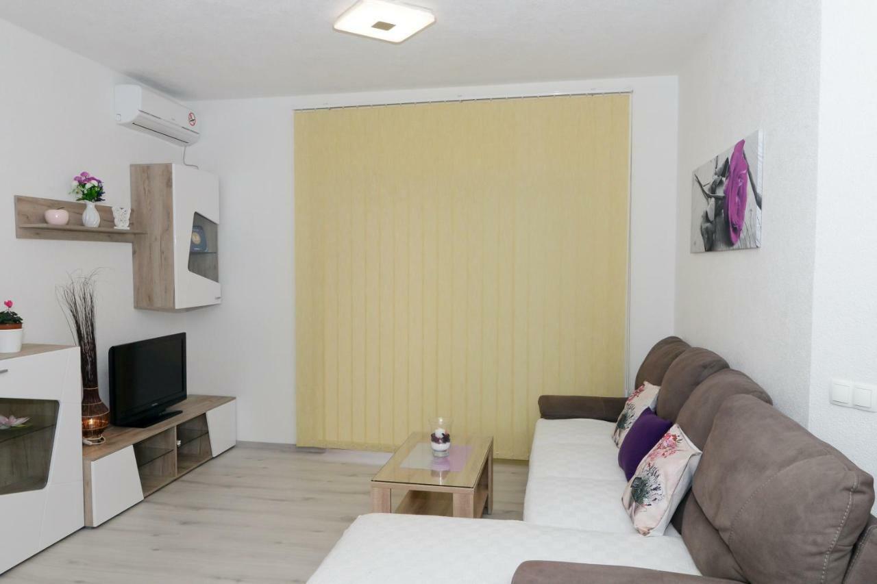 Apartmens Leona ซาดาร์ ภายนอก รูปภาพ