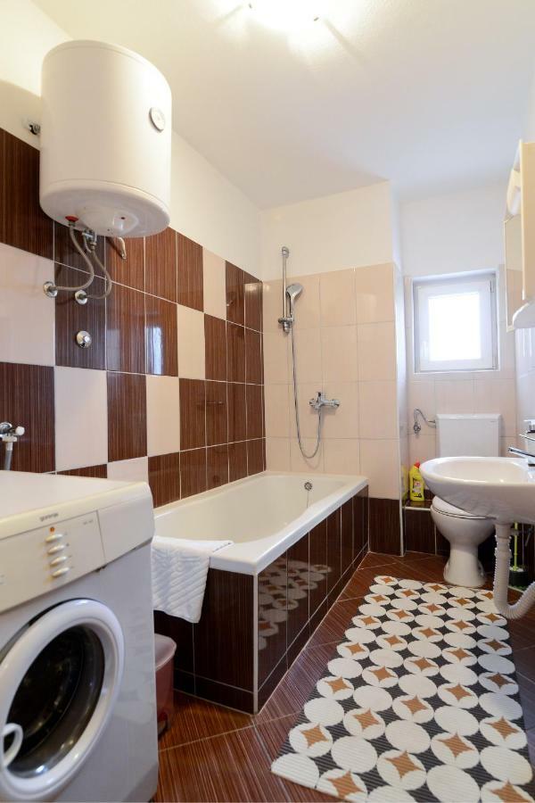 Apartmens Leona ซาดาร์ ภายนอก รูปภาพ