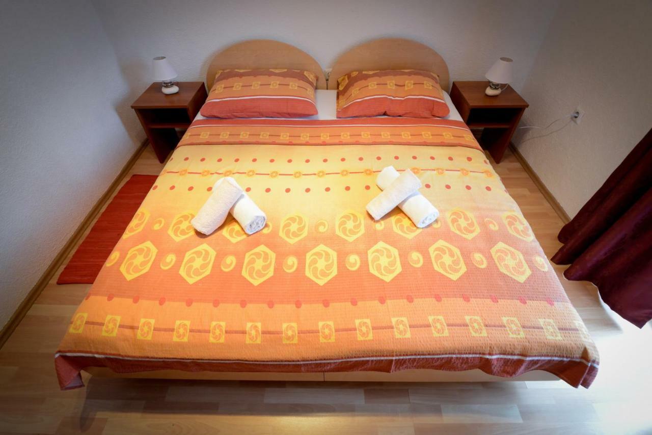 Apartmens Leona ซาดาร์ ภายนอก รูปภาพ